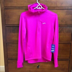 New Brooks Running Women's Notch Thermal Hoodie 3.0 Magenta Size Small
